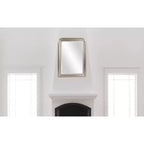 Specchio ad arco Sterling in argento: cornice in legno, bordo smussato, stile transizionale, 42x30,5"