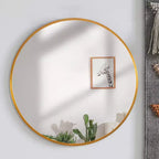 Specchio rotondo da appendere in alluminio con bordo sottile color oro