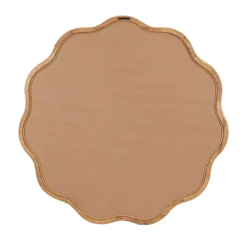 Specchio da parete con cornice a conchiglia Rahfy