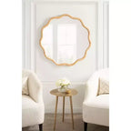 Specchio da parete con cornice a conchiglia Rahfy