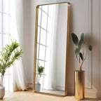 Specchio a figura intera da 31 in. x 71 in. con cornice profonda rettangolare con angoli arrotondati in alluminio, colore oro, da parete o da appoggio