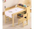 Set Scrivania e Sedia per Bambini, Scrivania d'Arte in Legno con Rotolo di Carta, Vasetti per Colori e Scaffali, Tavolo per Attività Creative 2 in 1 per Disegnare, Dipingere e Scrivere