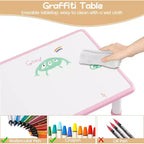 Set Tavolo e 6 Sedie per Bambini, Tavolo per Bambini Regolabile in Altezza, Scrivania Graffiti, Tavolo da Studio per Bambini per 6 Posti per Asilo Nido Casa Scuola Materna per Età 2-10 Anni