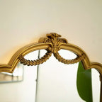 35 specchio da parete barocco revival con cornice intagliata in PU, striscia luminosa retroilluminata, specchio decorativo per bagno, camera da letto o soggiorno