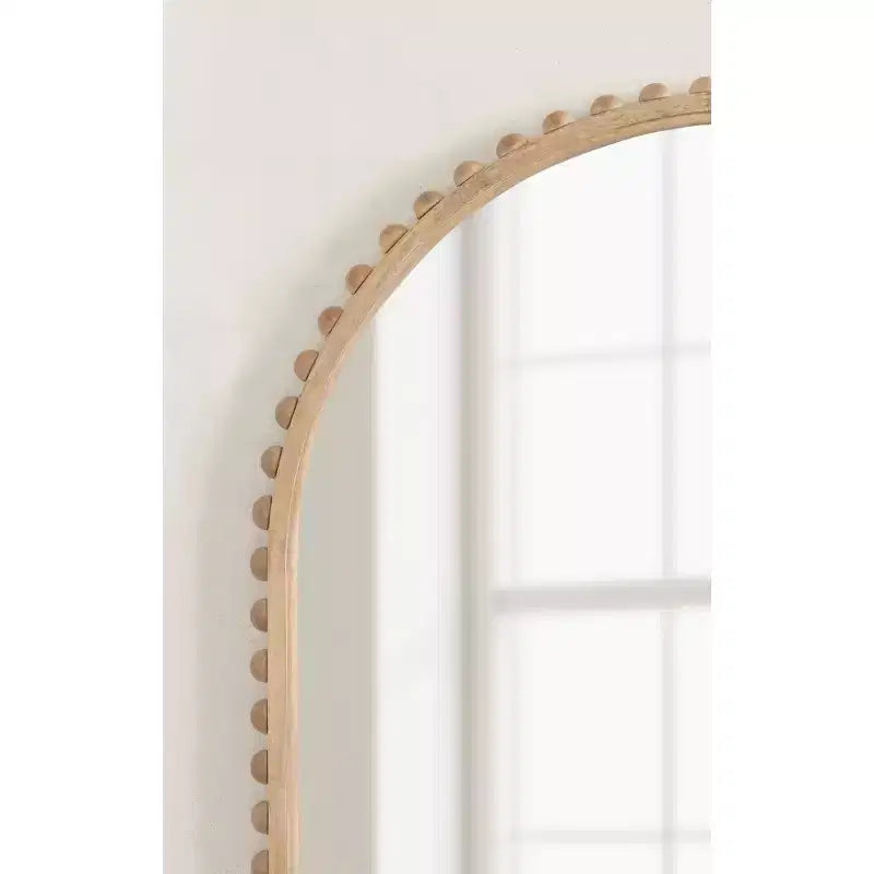 Specchio da parete ad arco Beadbrook, naturale, 28x32