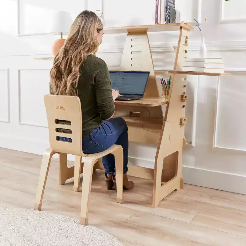 Maker's Puzzle Scrivania regolabile con seduta o in piedi, Arredamento per aula, Naturale